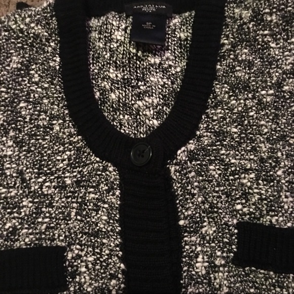 Ann Taylor cardigan - Picture 6 of 6